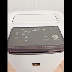 【ほぼ未使用】冬休み限定　シャープ加湿空気清浄機　プラズマクラスターの画像