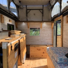 キャンピングカー　軽トラック　シェル　ポップアップテント付　フルキャンパー・車中泊仕様の画像