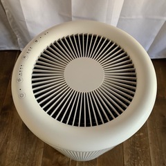 フィルターもきれいです。無印良品 空気清浄機 MJ-AP1 2019年製の画像