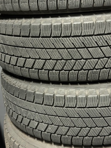 14インチ バリ溝スタッドレスタイヤホイールセット！ (たくや) 亀岡の