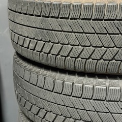 14インチ バリ溝スタッドレスタイヤホイールセット！の画像
