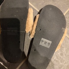 ファーサンダルの画像