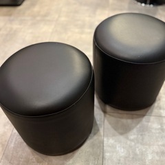 決まりました！1/25迄に取りに来て下さる方限定！スツール2点セットの画像