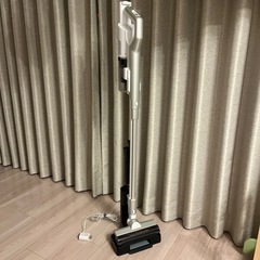 ジャンク品 アイリスオーヤマ スティック掃除機の画像