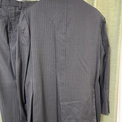 D'URBAN【ダーバン】日本製 ストライプウールスーツ　ダークグレー BB6 サイズXL メンズスーツ セットアップ グレーの画像