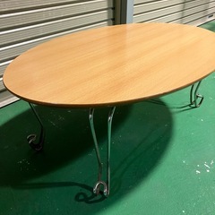 猫脚折りたたみテーブルの画像