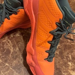 スニーカーの画像