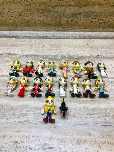 アユパンあゆぱん浜崎あゆみ18個 (ITOCHU) 幌平橋のフィギュアの中古