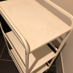 IKEA キッチンワゴン SUNNERSTA スンネルスタ 3段 白の画像