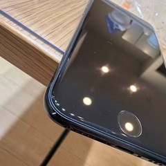 美品 iPhone SE 第3世代 128GB SIMフリーMMYF3J/Aの画像