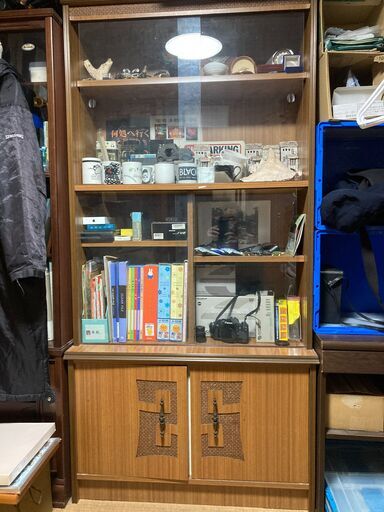 本棚（ガラス戸）【引取限定】 (水土里) 弥富の収納家具《本棚》の中古