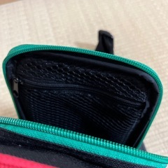 カメラバッグ　ユナイテッドカラーオブベネットン　一眼レフの画像