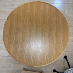 マルニ60 ラウンドテーブル100 テーブル　ダイニングテーブルの画像