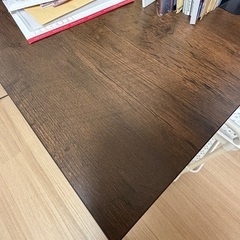 昇降式デスクの画像