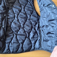 超軽量 ベスト レディース S ブラックの画像