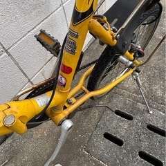 折りたたみ自転車の画像
