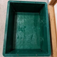 大きな容器　プラ舟 プラ箱　緑（洗浄済み）の画像