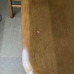 カリモク家具の食卓テーブル椅子付きセットの画像