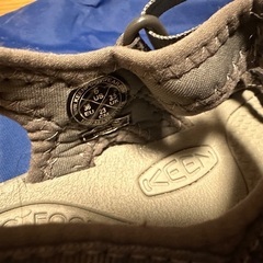 KEEN アウトドアサンダル グレー　23cmの画像