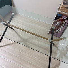 ダイニングテーブルの画像