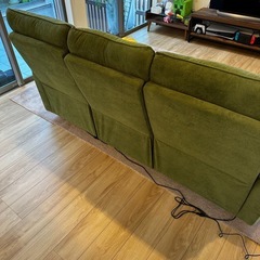 3人掛けソファ 電動 USBポート オリーブグリーン 抹茶色の画像