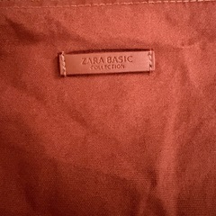 ZARA バッグの画像