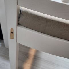 IKEA　伸縮式ダイニングテーブル(2人掛け)の画像