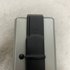 ダレスバック  シルバーの画像