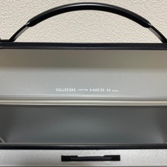 ダレスバック  シルバーの画像