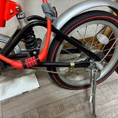 折りたたみ自転車の画像