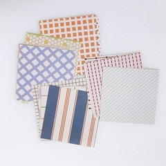 【用途いろいろメモ用紙！】フェリシモのカットクロスペーパー 千代紙 240枚の画像