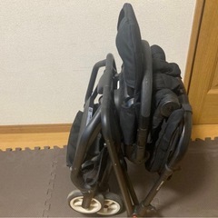 Cybex サイベックス イージーS ツイスト2 ベビーカーの画像