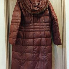 レディース　ダウンロングコート　Lサイズ　えんじ色の画像