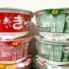 赤いきつね 緑のたぬき 6個の画像