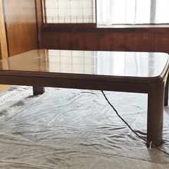 こたつ本体・こたつ布団・敷布団の3点セットの画像