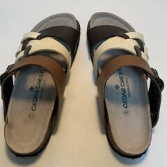 セダークレスト　サンダル　Mの画像