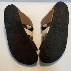 セダークレスト　サンダル　Mの画像