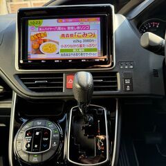 トヨタヴォクシーZS煌/純正9インチナビ/フルセグTV/ドライブレコーダー/ETC/両側パワースライドドアの画像