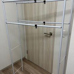 伸縮ランドリーラックの画像