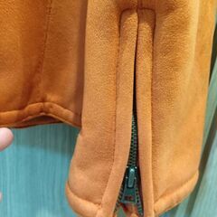 GUESS　メンズ　ジャンパー　オレンジ色　Lサイズの画像