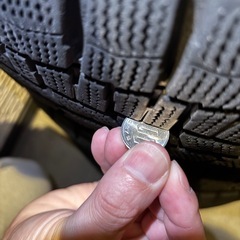 スタッドレスタイヤ195/65R15 ホイール、ナット付き　の画像