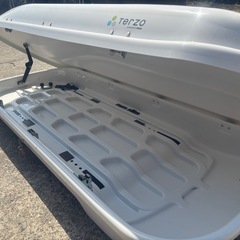 ルーフボックス　キャリアの画像