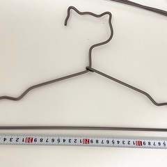 【無料】ねこ型ハンガー3本セットの画像
