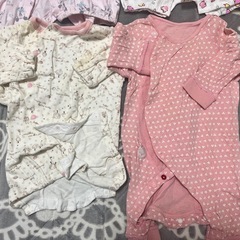 ベビー服50〜60センチ8枚セットの画像