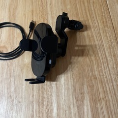 ペルシード　車用スマホホルダー
の画像