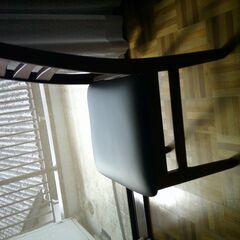 テーブルと椅子のセット差し上げます。の画像