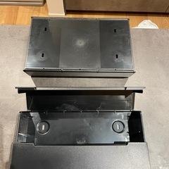 壁掛けテッシュケースブラック×2の画像