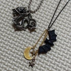 選べるクリスマスプレゼント☆ネックレス☆龍とコウモリの画像