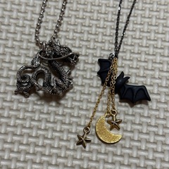 選べるクリスマスプレゼント☆ネックレス☆龍とコウモリの画像