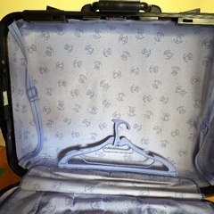 ハローキティ スーツケースの画像